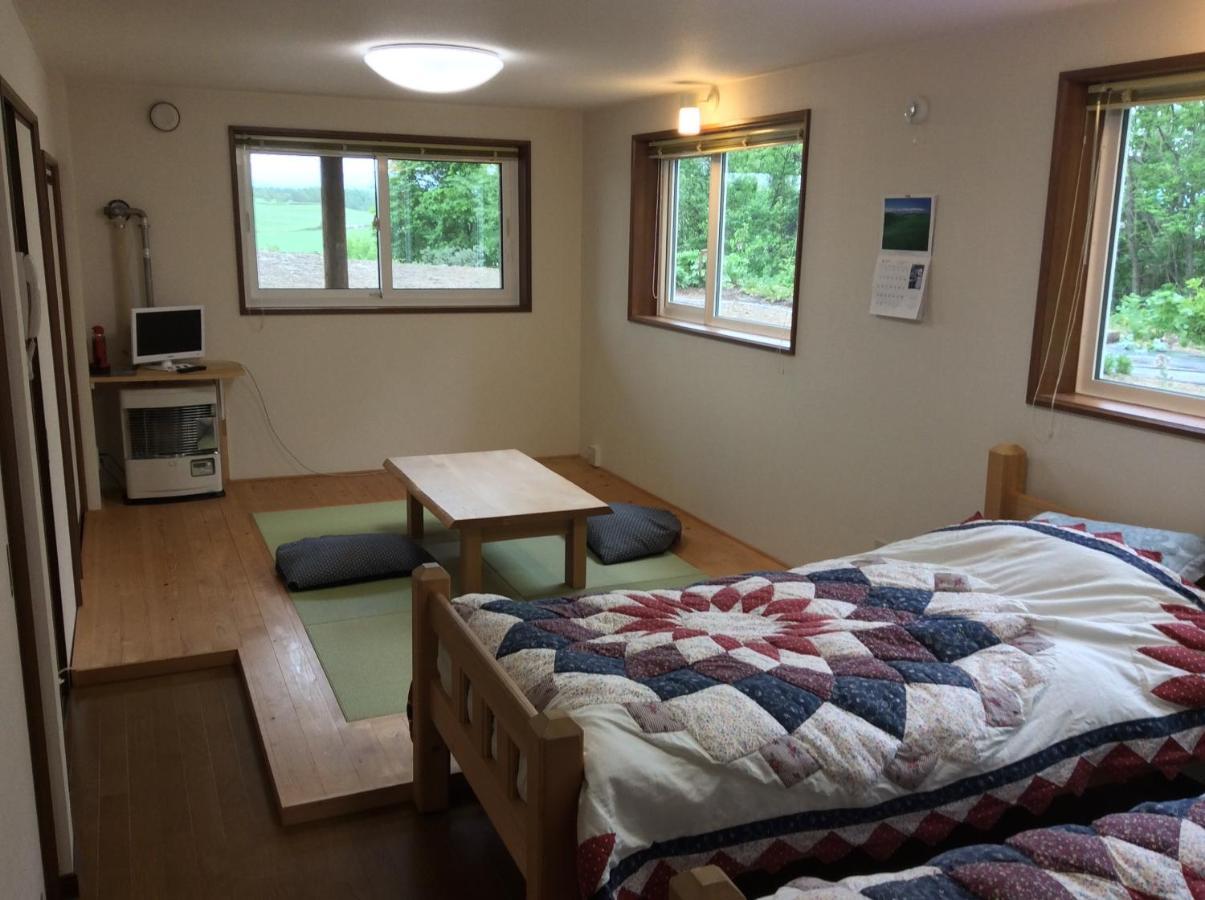 Villa Woody Life Kamifurano Zimmer foto
